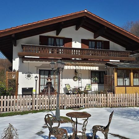 Ferienwohnung Rutz Inkl. Chiemgaukarte ルーポルディング エクステリア 写真