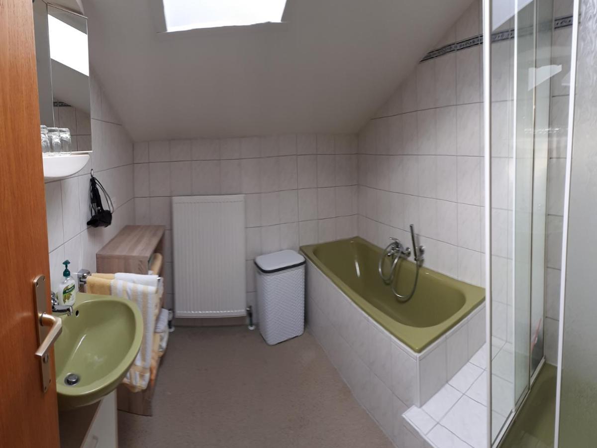 Ferienwohnung Rutz Inkl. Chiemgaukarte ルーポルディング エクステリア 写真